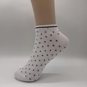 स्शोर्बिंग फीचर के साथ अदृश्य पहनने के लिए काले सफेद ग्रे में महिलाओं के छोटे मोजे - Product Image 5