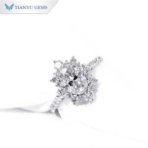 Tianyu Gems Custom 14K 18K Anillo de compromiso Anillo Oval Cut Lab Grown Real Cvd Diamond Anillos de boda de oro blanco sólido para mujer - Product Image 1