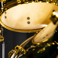 Drum Kit PVC Kelas Atas Langsung dari Pabrik |   Seri "Mechanical Maze" Kustom Berlapis Emas |   Produk Premium Buatan Cina
