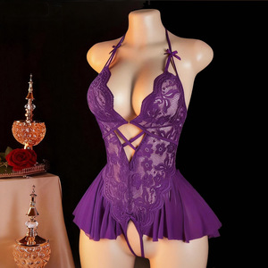 Robe de lingerie <span class=keywords><strong>en</strong></span> <span class=keywords><strong>dentelle</strong></span> pour <span class=keywords><strong>femme</strong></span>, babydoll <span class=keywords><strong>en</strong></span> maille transparente à col halter, <span class=keywords><strong>nuisette</strong></span> érotique à décolleté plongeant et découpes - Product Image 3