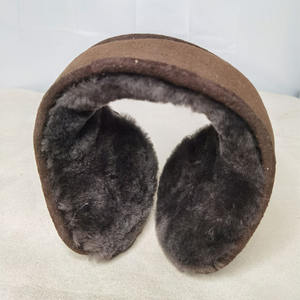 Couvre-oreilles en fourrure multicolore de luxe, fait sur mesure, unisexe anti-froid automne et hiver - Product Image 3