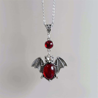 Collier gothique rouge Bijoux d'Halloween Colliers pendentifs chauve-souris Vampire Hip Hop