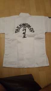 ชุดเทควันโดสำหรับนักเรียนทุกเพศทุกวัย ยี่ห้อไอทีเอฟ  พร้อมบริการปักโลโก้ตามแบบ  ดีไซน์แบบริบ - Product Image 6