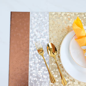 Elegante Salvamantel de Cuero PU Grueso Estilo Europeo, Aislante del Calor, Ecológico, para Mesa de Comedor, Ideal para Bodas - Product Image 3