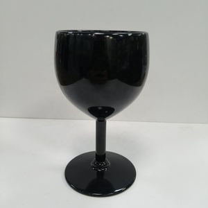 <span class=keywords><strong>Verre</strong></span> à vin en acrylique noir sans BPA de 20 cl, à long pied, design minimaliste pour les fêtes - Product Image 1
