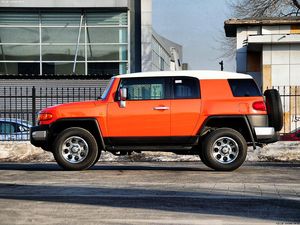 โตโยต้า เอฟเจ ครุยเซอร์ ปี 2013 เครื่องยนต์ 4.0 ลิตร เกียร์อัตโนมัติ รถเอสยูวีมือ<span class=keywords><strong>สอง</strong></span> เบนซิน พวงมาลัยซ้าย รถเอสยูวีโตโยต้า<span class=keywords><strong>มือ</strong></span><span class=keywords><strong>สอง</strong></span> เบาะหนัง สภาพดี สำหรับขับขี่ออฟโรด - Product Image 4