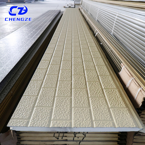 Panneaux <span class=keywords><strong>de</strong></span> <span class=keywords><strong>bardage</strong></span> mural sandwich isolés en PU, panneaux décoratifs extérieurs, panneaux <span class=keywords><strong>de</strong></span> <span class=keywords><strong>bardage</strong></span> mural sandwich - Product Image 4