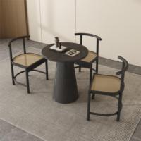 Table à manger en bois massif de haute qualité de style nordique moderne avec bord vif, forme octogonale stable pour une utilisation en villa