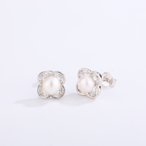 Élégantes boucles d'oreilles clous en argent S925 avec perles d'eau douce et zircon, motif étoile et fleur, bijoux pour femme, cadeau de mariage ou de mariée - Product Image 2