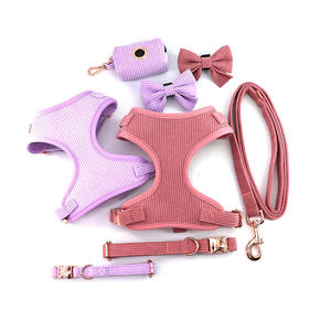OEM/ODMカスタムソフトコーデュロイ犬用ハーネスパッド入り首輪付きリースセットパーソナライズされたペットアクセサリー - Product Image 1