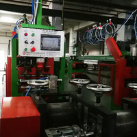 Machine automatique à 4 lignes pour la fabrication de feuilles et d'aiguilles de pin pour arbres de Noël