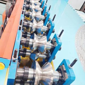 Machine de construction de profilés de charpente en poutrelles, section L, en acier léger, pour profilés de charpente, avec système de profilage à froid PLC et engrenages - Product Image 3