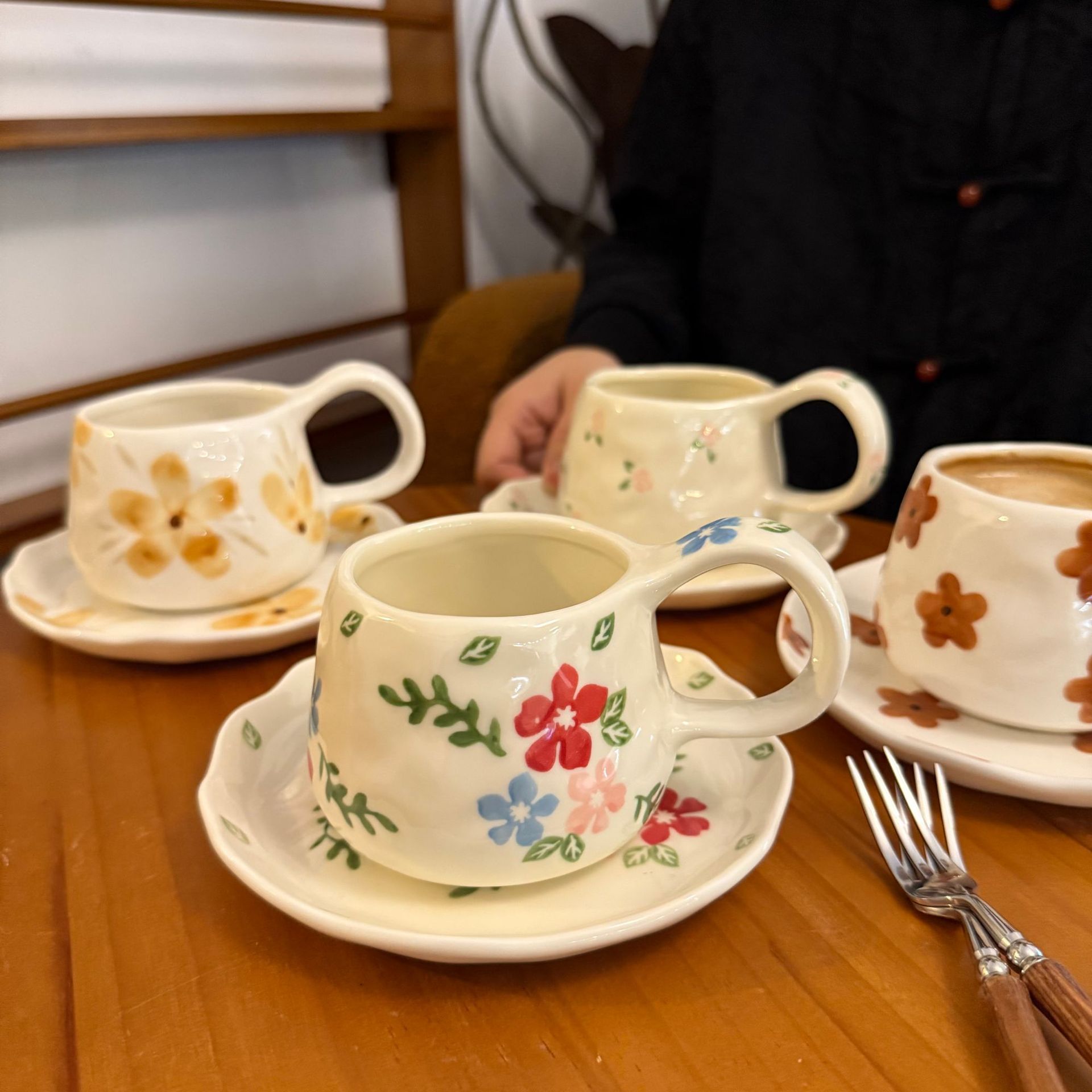 Bianco-Tri-colore fiore tazza 250ml piatto 16cm