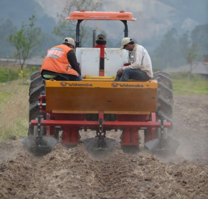 Cultivador de 3 Filas con Suspensión de Tres Puntos R-380 de 500 kg y 60 hp, Abrehileras de Patatas de 900 mm de Ancho de Labranza para Tractor - Product Image 3