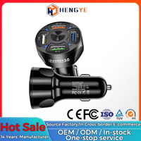 Logo Ports de type C personnalisés Multi 4 ports Usb Charge rapide PD Charge rapide Chargeur de voiture 4 en 1