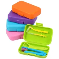 Kits de soins bucco-dentaires orthodontiques portables pour les voyages quotidiens avec brosse à dents, brosse interdentaire et gratte-langue