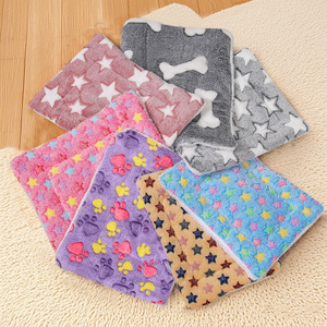 Estera de cama de gato de felpa ultrasuave con bonitos estampados, jaula de lana para perros, almohadilla para perrera, lavable, gruesa para gatito y cachorro - Product Image 1