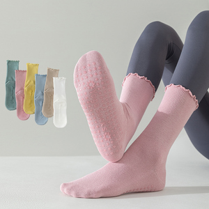<span class=keywords><strong>Calcetines</strong></span> de punto sin costuras <span class=keywords><strong>con</strong></span> volantes, personalizados, antideslizantes, para yoga, trampolín, barra, pilates, compresión, tobillera, estilo Lulu Curl - Product Image 1