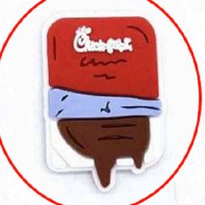 จี้รองเท้าพีวีซีแบบกำหนดเอง ของตกแต่งรองเท้า ชิค-ฟิล-เอ รองเท้าคล็อก ขายส่ง จี้รูปอาหาร - Product Image 6