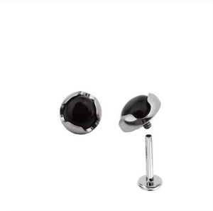 Joyería de Piercing para Labio y Oreja, Anillo Labret de Titanio ASTM F136 con Rosca Interna y Piedra de Ónice Negro Metálico Eterno - Product Image 3