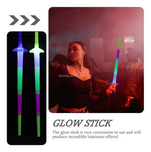 Bâton lumineux LED rétractable en plastique à quatre sections pour le Mardi Gras, <span class=keywords><strong>épée</strong></span> laser, jouets lumineux, accessoires de fête, vente en gros à prix réduit - Product Image 2