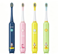 Brosse à dents électrique pour enfants personnalisée avec des poils doux en Dupont, alimentée par piles, nettoyage en douceur, design personnalisé