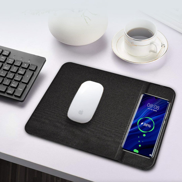 New Arrival Office Gadgets Electronic  2 in 1 Leather 15W Qi Wireless Charger Mouse Pad with Phone Stand