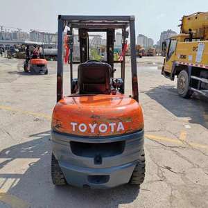 Cheap Price for 6F/7F 2T/3T Used Three-Door Diesel Heavy Duty Forklift 3 Stage Mast Side-Moving Outdoor Pavement <b>Transport</b> - Product Image 4