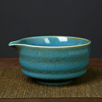 Faible MOQ en stock Bol à thé matcha japonais en céramique de haute qualité fait à la main Chawan avec bec verseur pour la cérémonie japonaise
