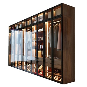 Promenade moderne dans le placard Designs porte en verre meubles de chambre tiroirs de rangement armoires en verre avec LED