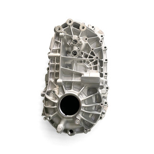 Pièces usinées CNC en acier inoxydable, alliage d'aluminium, usinage de précision à cinq axes, tournage, composants automobiles Ycqc01 - Product Image 2