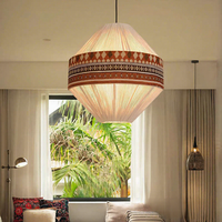 Lustre LED créatif en tissu imprimé de style ethnique bohème d'Asie du Sud-Est, avec abat-jour orange-rouge et bleu, pour la maison, les maisons d'hôtes et les salons