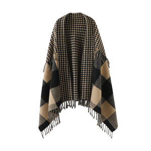 Prix <span class=keywords><strong>de</strong></span> gros classique réversible <span class=keywords><strong>pied</strong></span>-<span class=keywords><strong>de</strong></span>-<span class=keywords><strong>poule</strong></span> Plaid hiver surdimensionné tissé acrylique laine mélange femmes châle <span class=keywords><strong>Poncho</strong></span> - Product Image 5