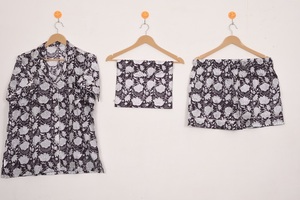 Conjunto de Pijama de Verano y Otoño, 100% Algodón Ecológico, Estampado Floral Digital en Negro, Manga Corta, Ropa de Dormir y para Estar en Casa para Mujer - Product Image 1