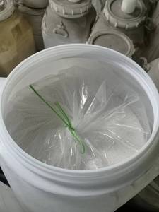 H0309 <span class=keywords><strong>Prix</strong></span> Compétitif Nouveaux Conditionnements Granulés de Chlore 45kg Vente en Gros Blanc Pur - Product Image 4