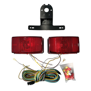 Kit de feux arrière universels 12V à LED avec lentille rouge, submersibles, pour camping-cars, camions, yachts, modernisation et amélioration - Product Image 1