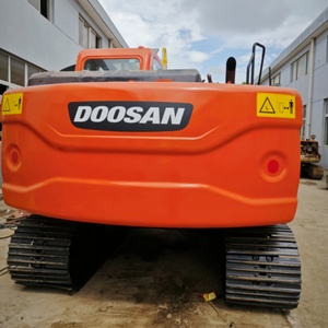 Used Wheel Excavator DOOSAN DX140 14TON <b>Tire</b> Digger Korea Original Design High Quality Korea DX140 140W 150W Crawler Excavator - Product Image 6