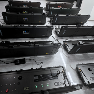 Logiciel de planification de mission de surveillance vidéo en temps réel pour drones commerciaux intégrés à une station terrestre, affichage des données de télémétrie - Product Image 3