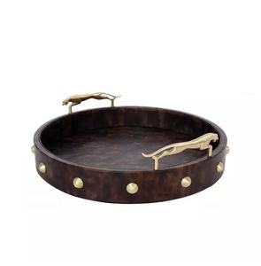 Bandeja para servir comida o bandeja de resina marrón efecto mármol hecha a mano forma rectangular - Product Image 3