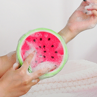 Éponge de bain de fruits populaire colorée en gros corps/visage douche pastèque en forme d'éponge de bain pour le corps