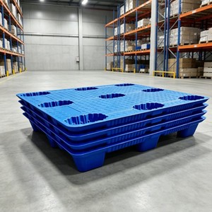 พาเลทพลาสติก HDPE แบบขึ้นรูปด้วยลมเป่า 9 ขา ความสูง 85 มม. แบบด้านเดียว สำหรับคลังสินค้า ซ้อนได้ ใช้สำหรับขนส่ง - Product Image 1