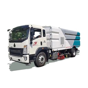 Camión de limpieza de calles con aspiradora HOWO, camión barredor de carreteras de alta presión para carreteras urbanas - Product Image 2