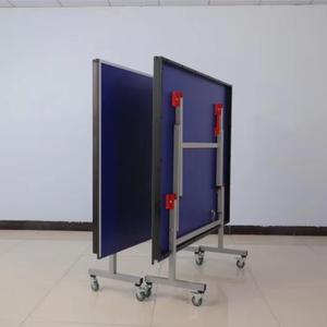 Mesa <span class=keywords><strong>de</strong></span> Tenis <span class=keywords><strong>de</strong></span> Interior Móvil <span class=keywords><strong>de</strong></span> MDF con Patas Reforzadas y Ruedas, Mesa <span class=keywords><strong>de</strong></span> <span class=keywords><strong>Ping</strong></span> <span class=keywords><strong>Pong</strong></span> Plegable <span class=keywords><strong>de</strong></span> 15 mm <span class=keywords><strong>de</strong></span> Grosor para Ahorrar Espacio - Product Image 4