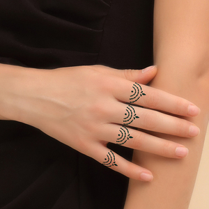 ลายฉลุสำหรับสักนิ้วสำหรับผู้หญิงลายฉลุบนกระดาษสำหรับสักลายเฮนน่าแบบกำหนดเอง - Product Image 4