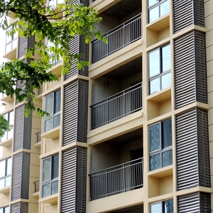 Modern Design Durable Eco-Friendly Fluorocarbon Powder-Coated Galvanized Steel Horizontal Exterior <strong>Louver</strong> for Window Ventilation - Product Image 1