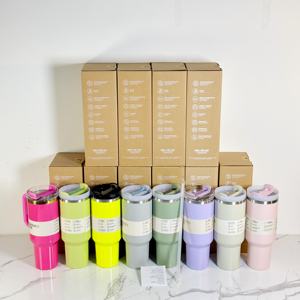 Vaso de Acero Inoxidable de 40 Onzas con Tapa de 3 Posiciones y Asa, Vaso de Alta Calidad Libre de BPA para Viajes y Campamentos - Product Image 2