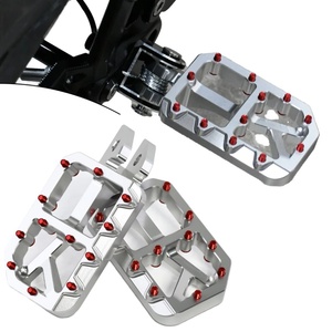 OEM chuyên nghiệp CNC chân chốt bàn đạp tùy chỉnh xe máy footrest phần phổ biến CNC xe máy chân còn lại chốt - Product Image 1