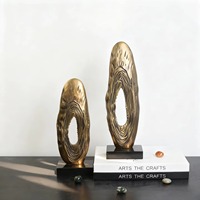 Table à thé minimaliste moderne pour la maison, sculpture artisanale en aluminium, artisanat en métal, art déco géométrique, décoration de salon