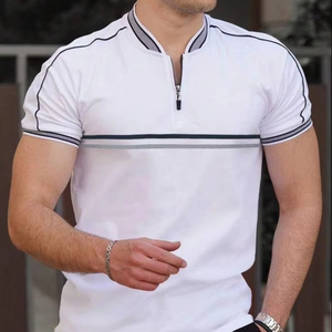 T-shirts unisexes en coton doux pour hommes et femmes avec logo personnalisé, coupe ample et manches courtes, idéaux pour le travail et le quotidien - Product Image 1