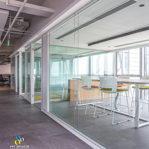 Poste de travail moderne à cadre en aluminium murs de <span class=keywords><strong>séparation</strong></span> clairs sans cadre cloisons modulaires en verre pour <span class=keywords><strong>bureau</strong></span> - Product Image 2